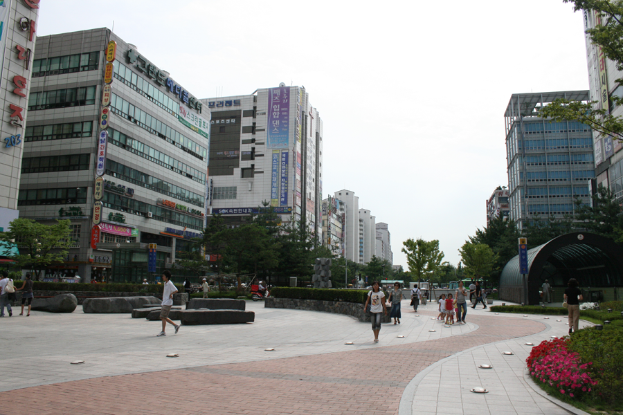 Ilsan, South Korea Hero Image