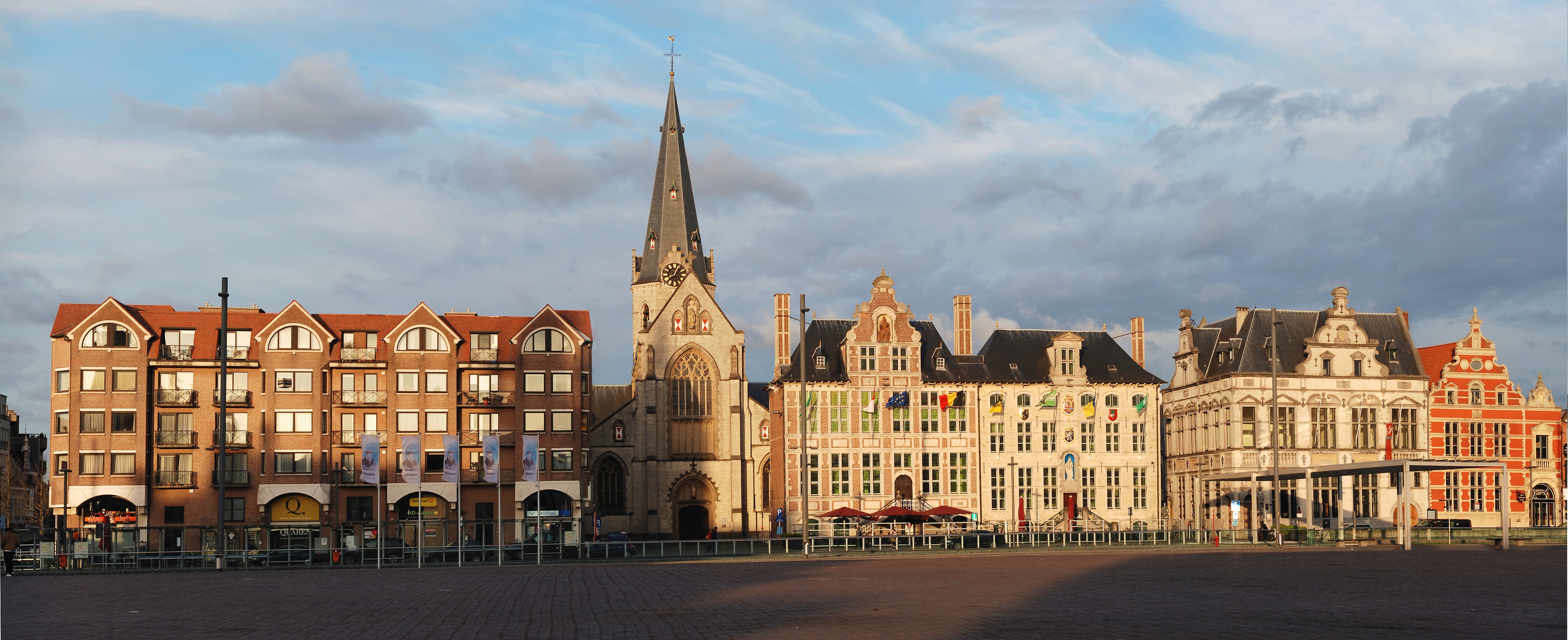 Sint-Niklaas, Belgium Hero Image