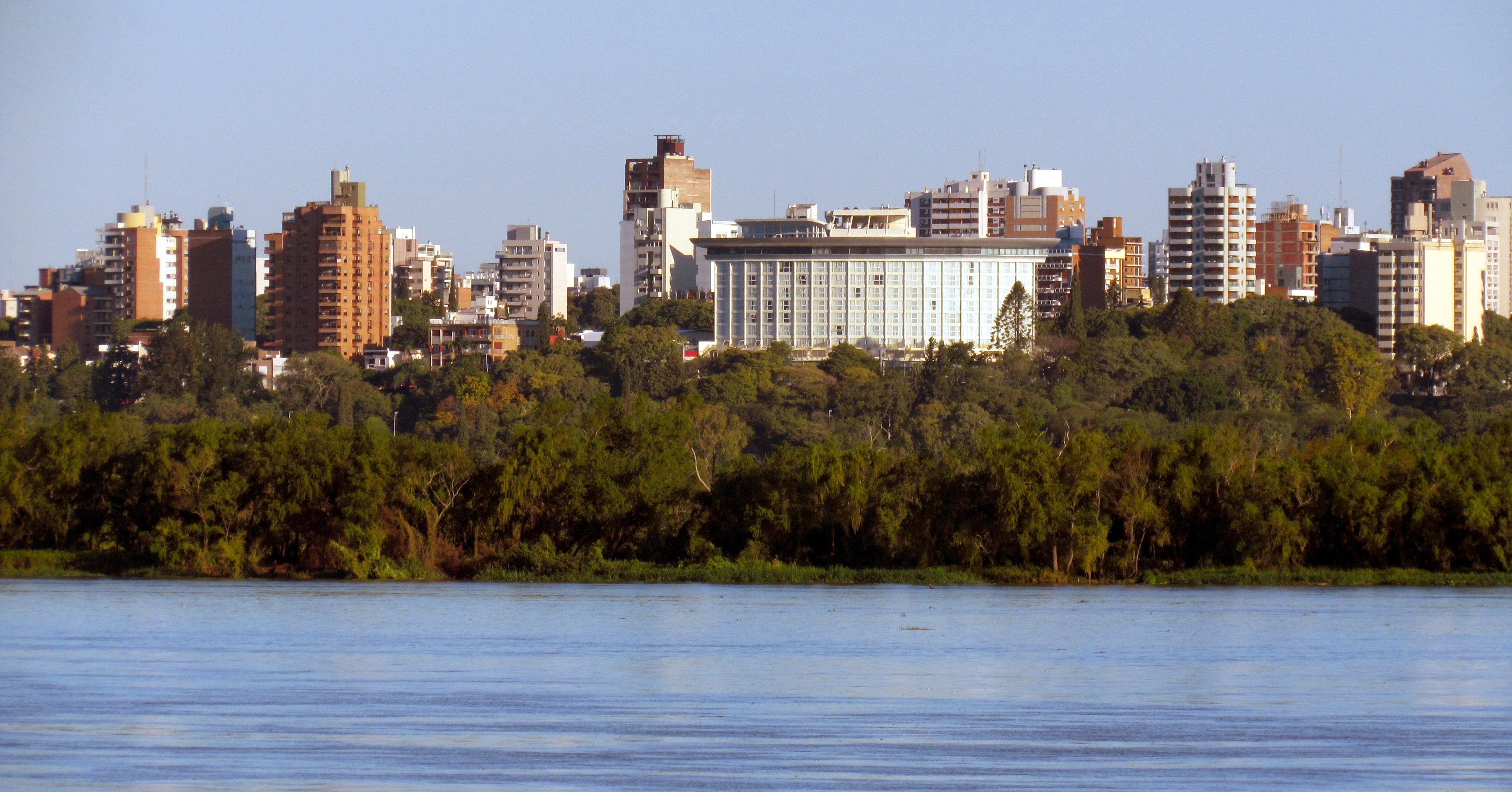 Paraná, Argentina Hero Image