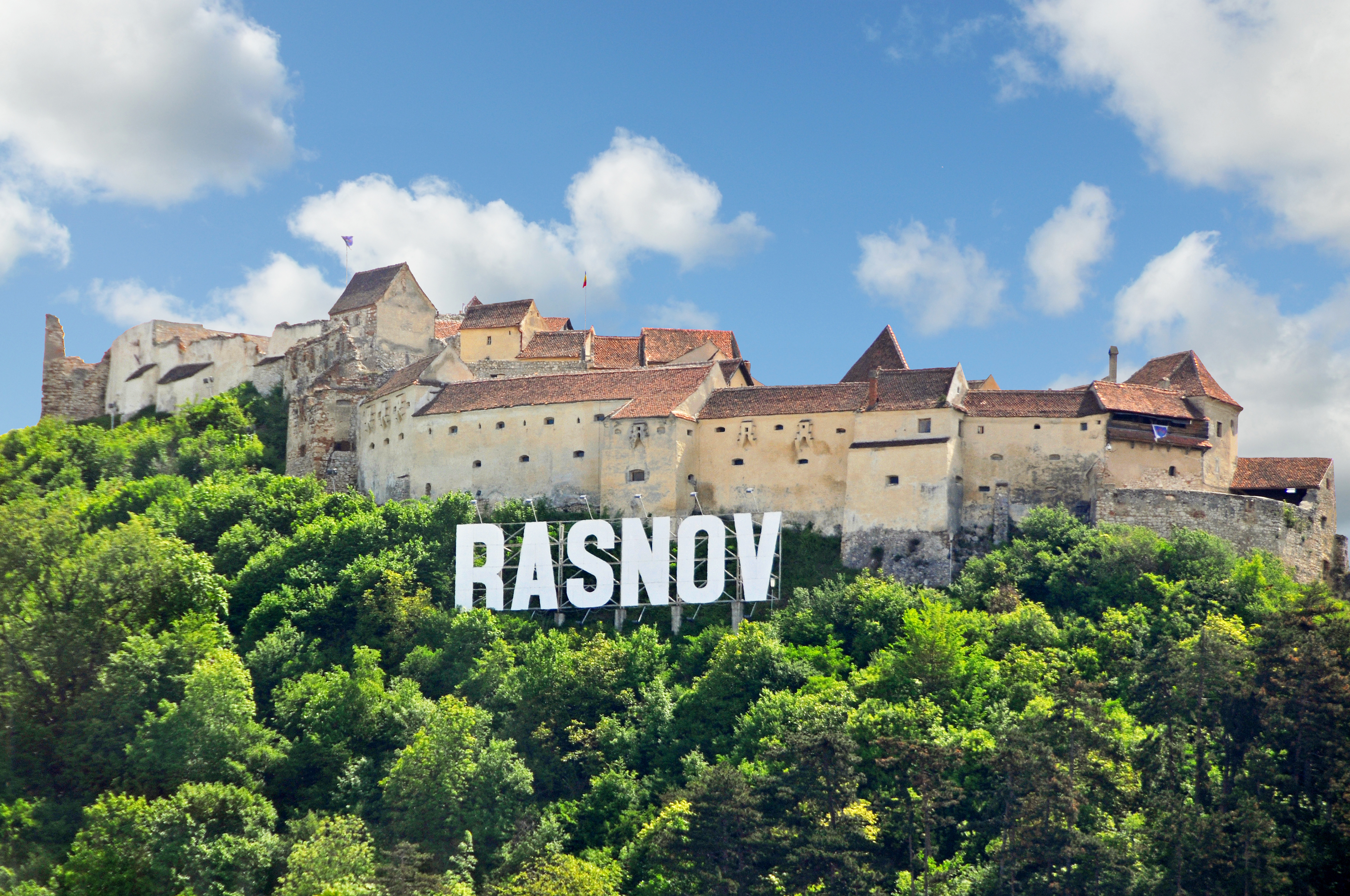 Râșnov, Romania Hero Image