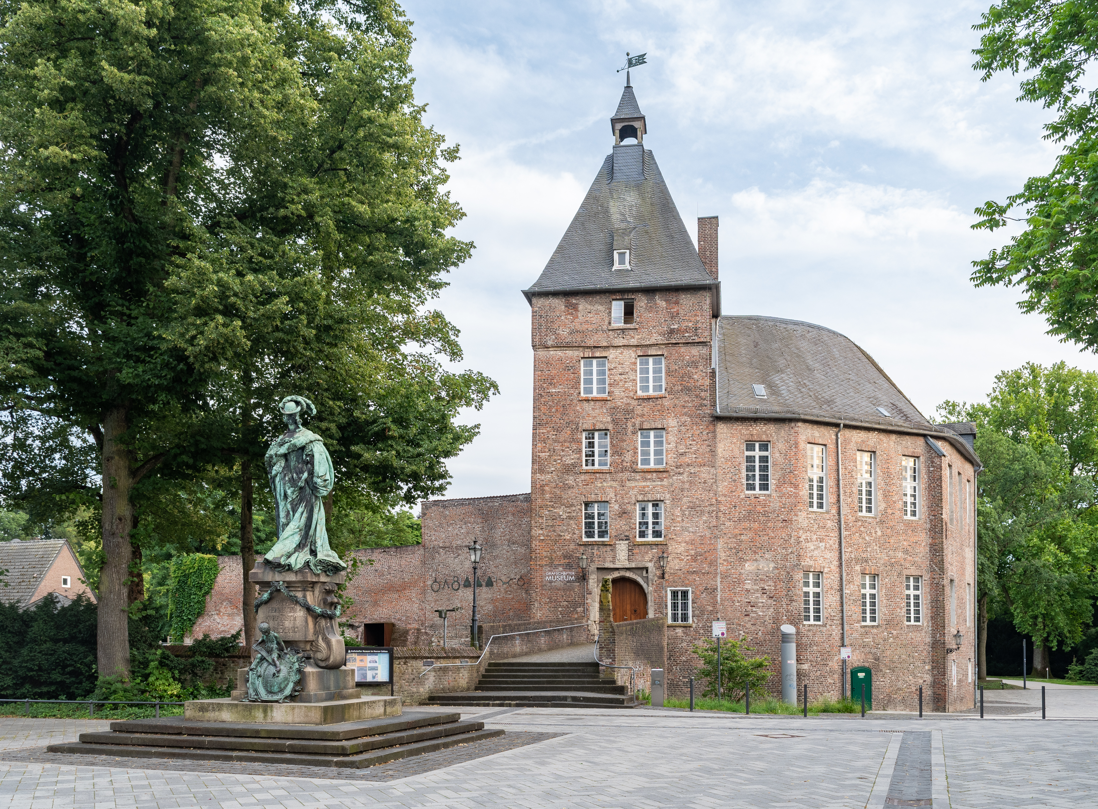 Moers, Germany Hero Image