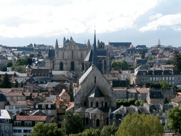 Poitiers, France Hero Image