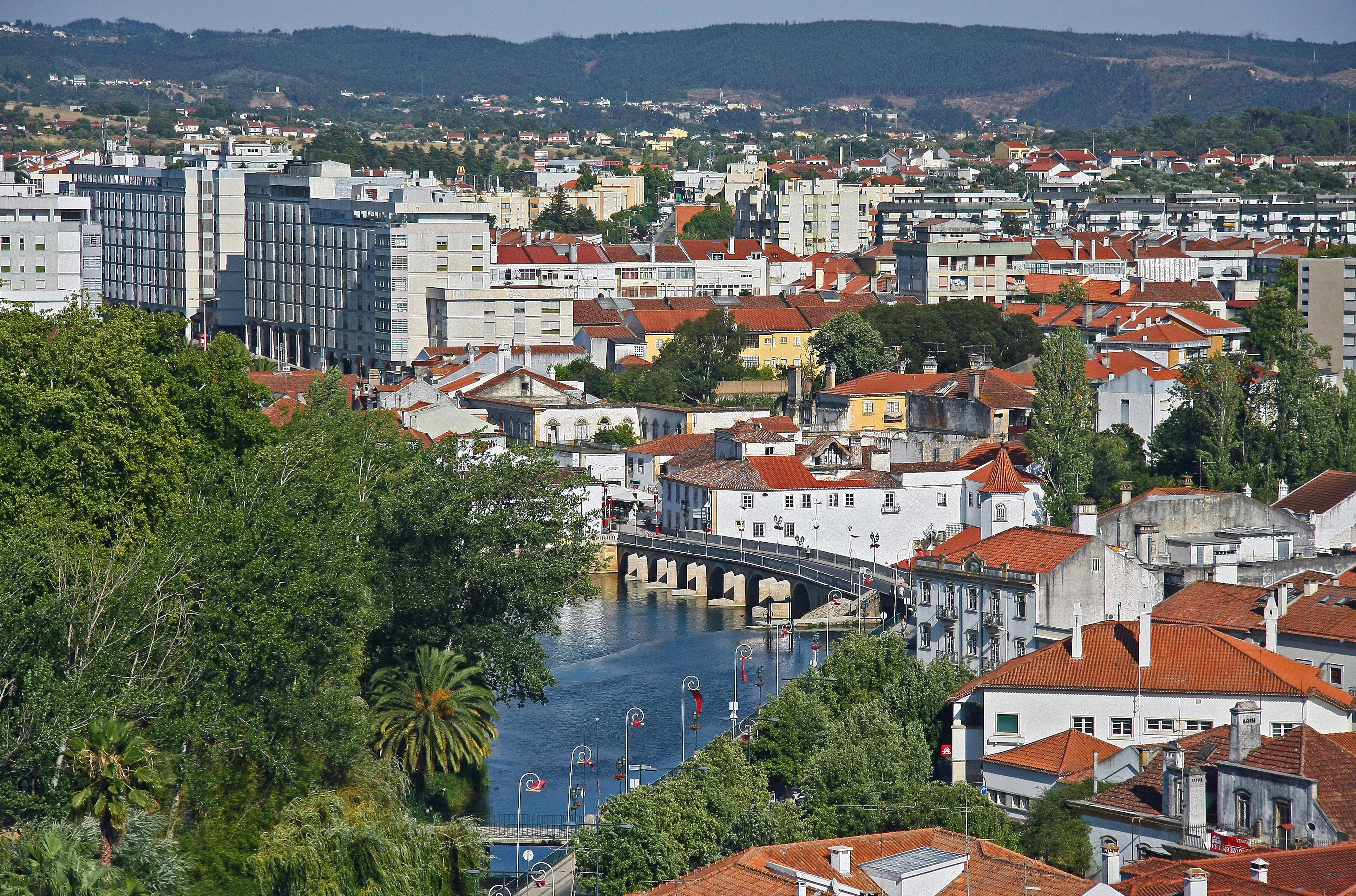 Tomar, Portugal Hero Image