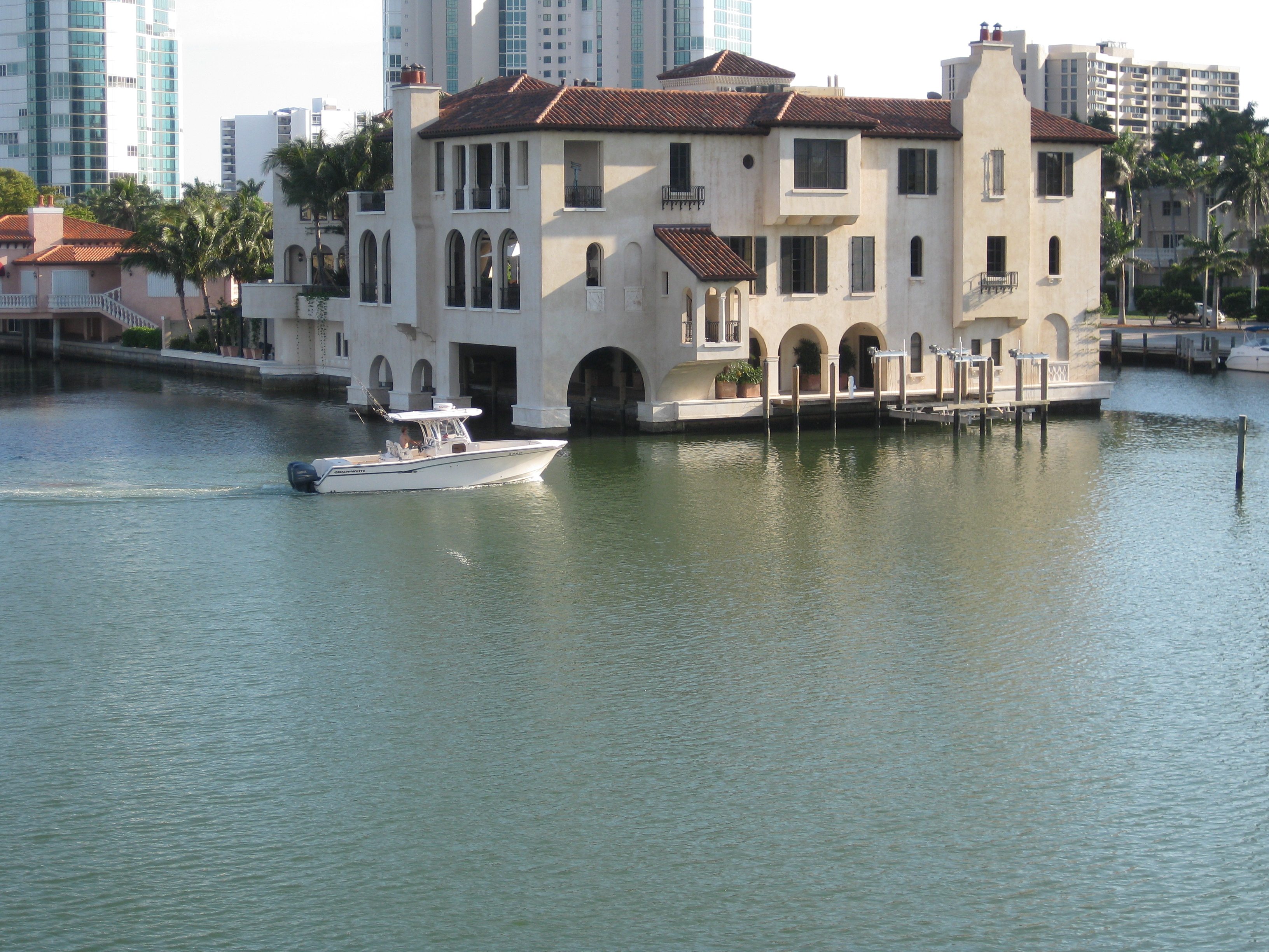 Naples, FL, United States Hero Image