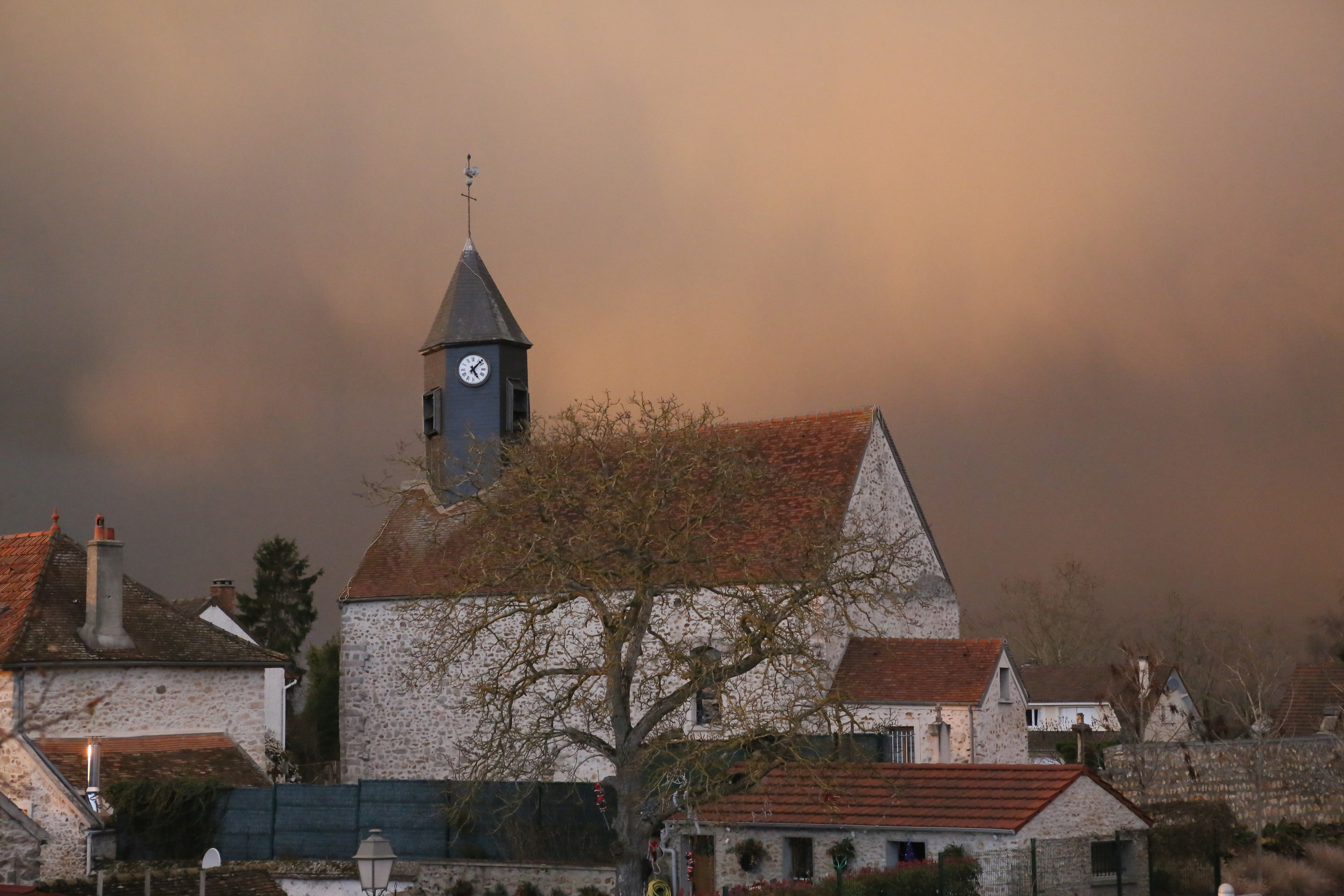 Evry, France Hero Image