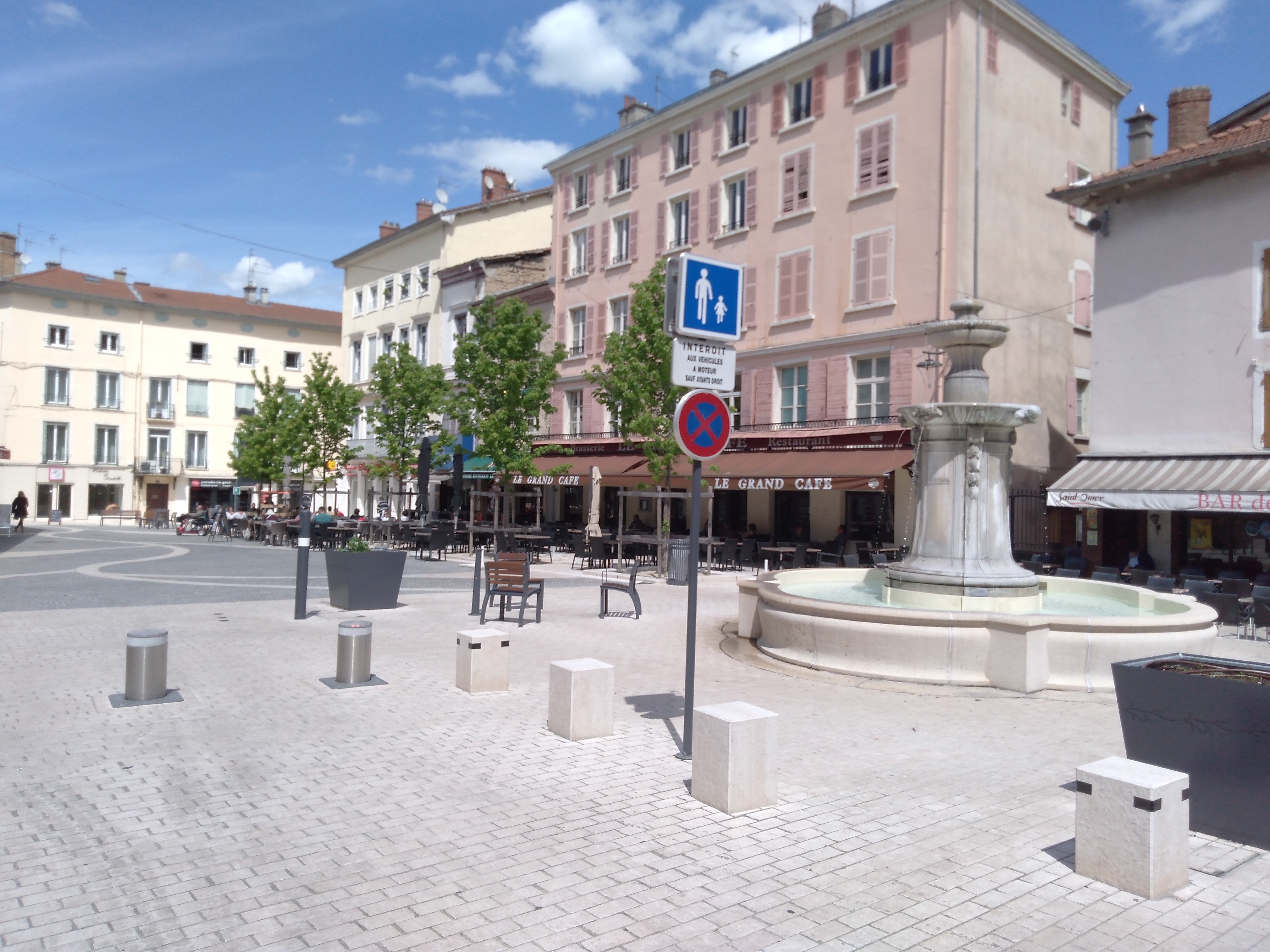 Bourgoin-Jallieu, France Hero Image