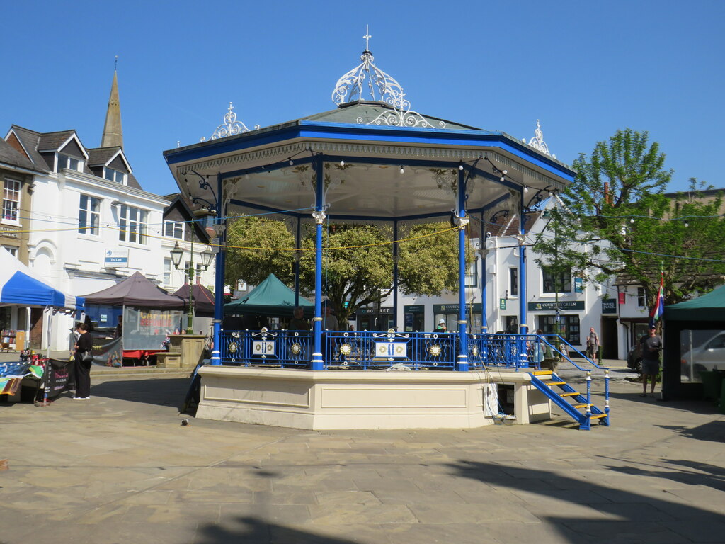 Horsham, United Kingdom Hero Image